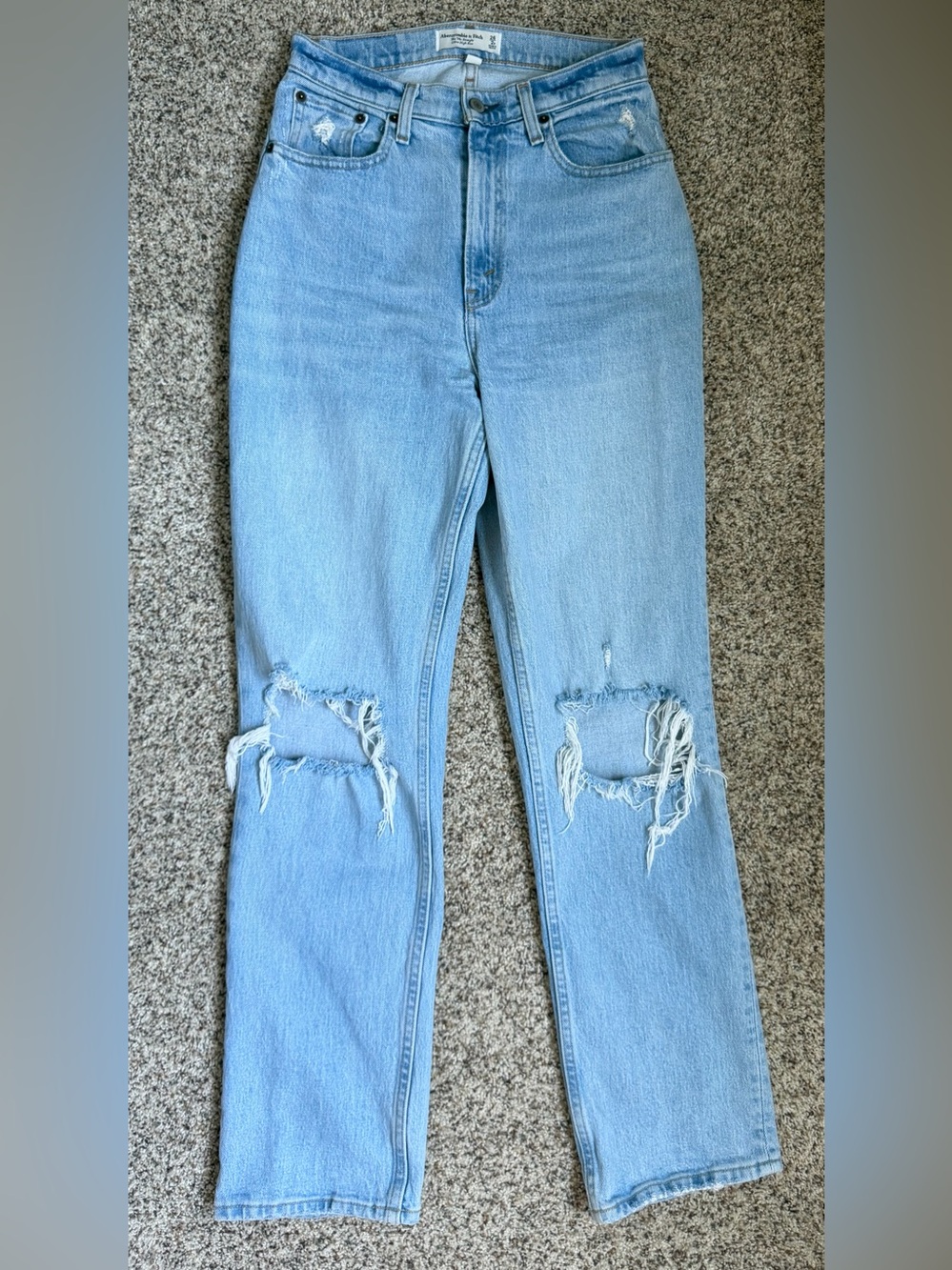 Abercrombie & Fitch 90’s Ultra High Rise Straight Distressed Jeans Curve Love 26